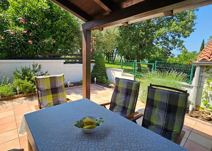 Ferienhaus Sofia Adria